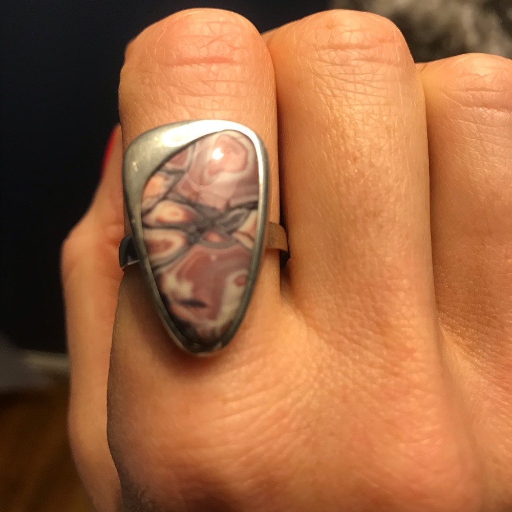 Silver Ring With Beautiful Stone - image 3